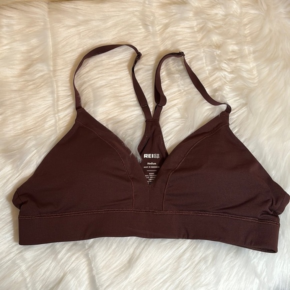 𝅺rei Co-op Sports Bra - Picture 1 of 9